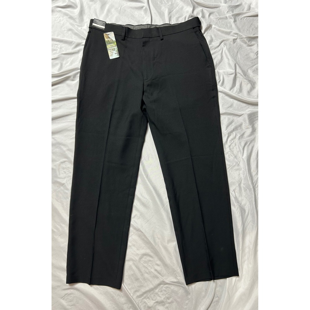 Haggar Mens Premium Comfort Dress Pants 36x30 Black Classic Fit Stretch HD00650